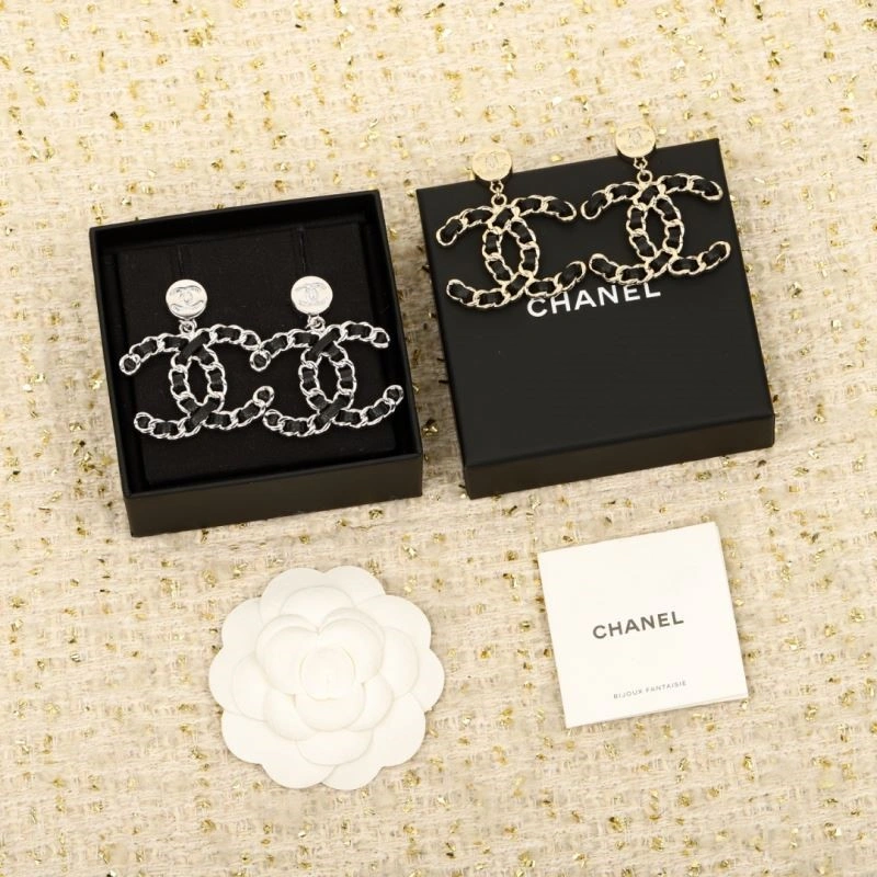 Trendy Chanel Earrings 224849