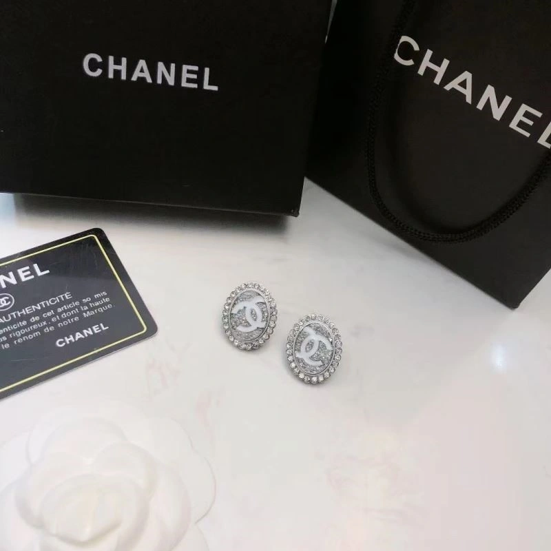 Chanel Earrings Functional 224815