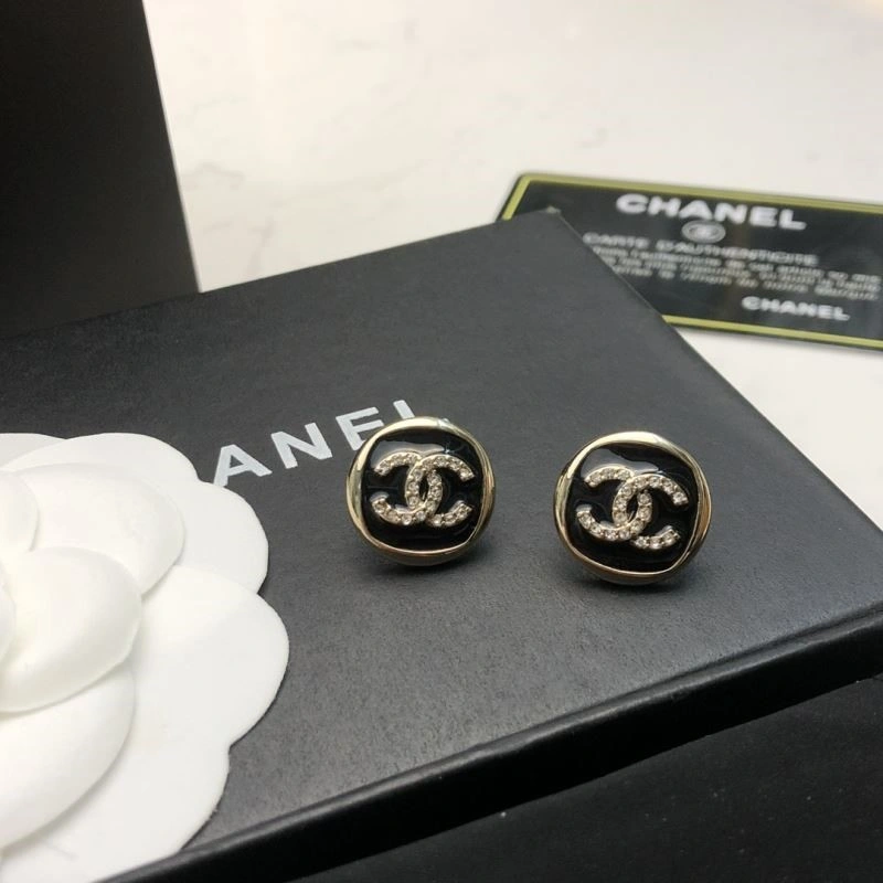 WellDesigned Chanel Earrings 224789