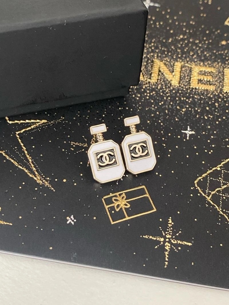 Chanel Earrings Flexible 224803
