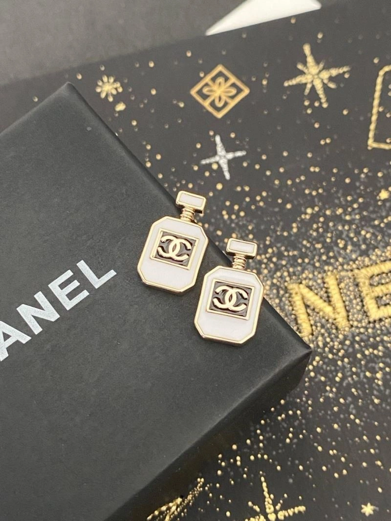 Chanel Earrings Flexible 224803