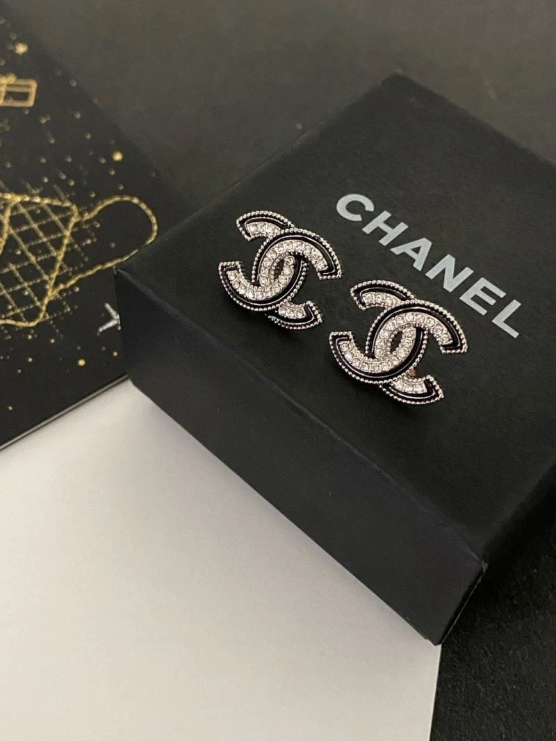 Chanel Earrings StreetReady 224781
