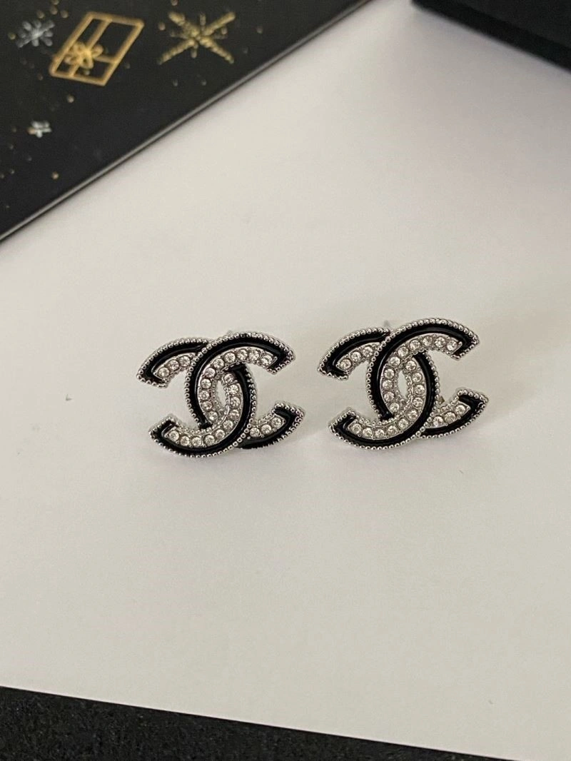 Chanel Earrings StreetReady 224781