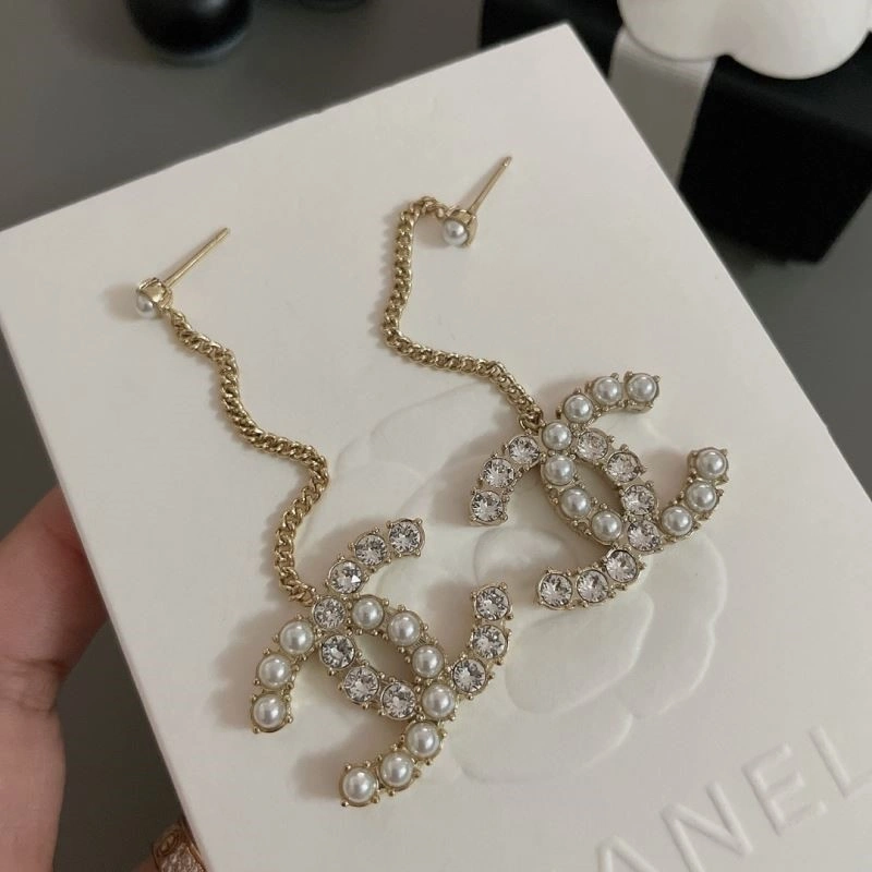Chanel Earrings Chic 224777