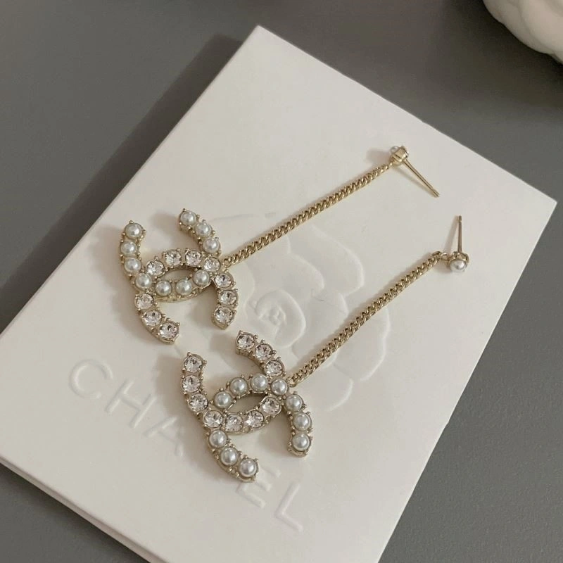 Chanel Earrings Chic 224777