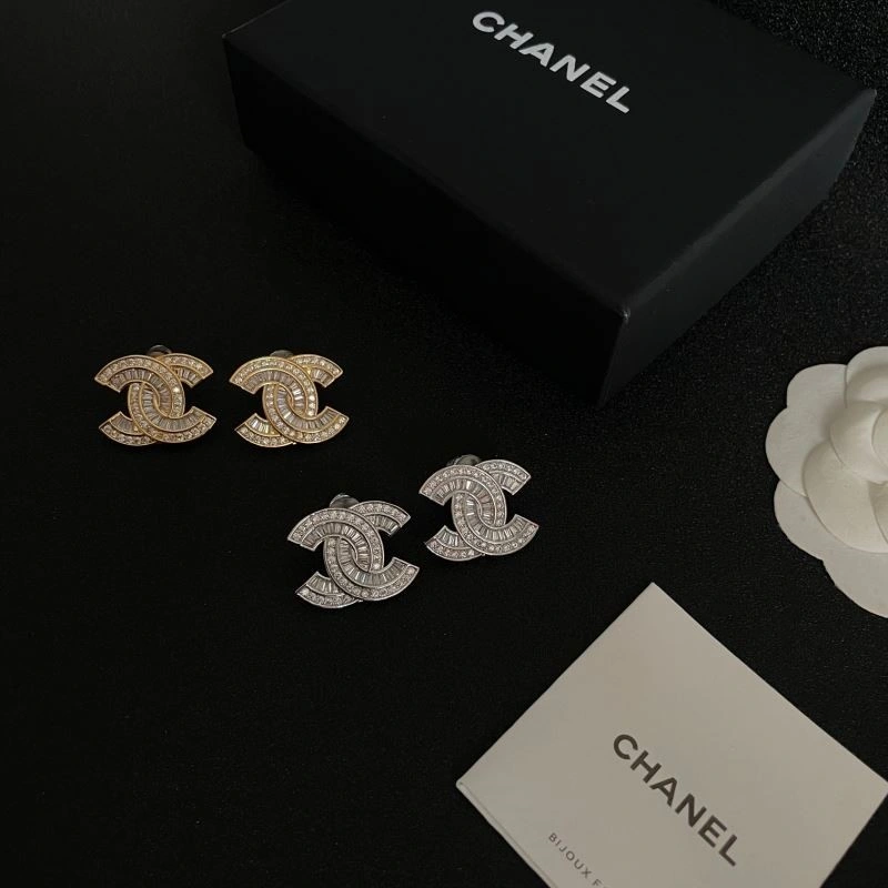 Breathable Chanel Earrings 224790