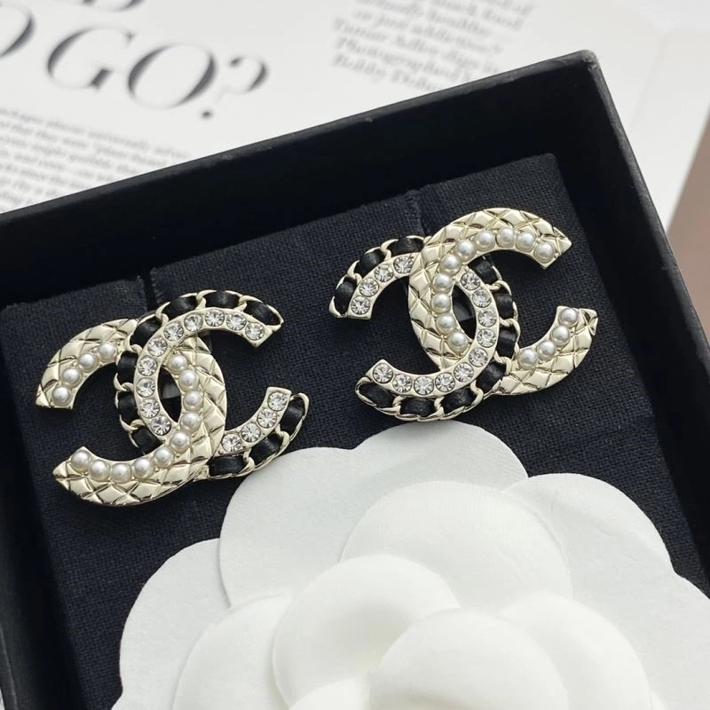Stretchable Chanel Earrings 224779