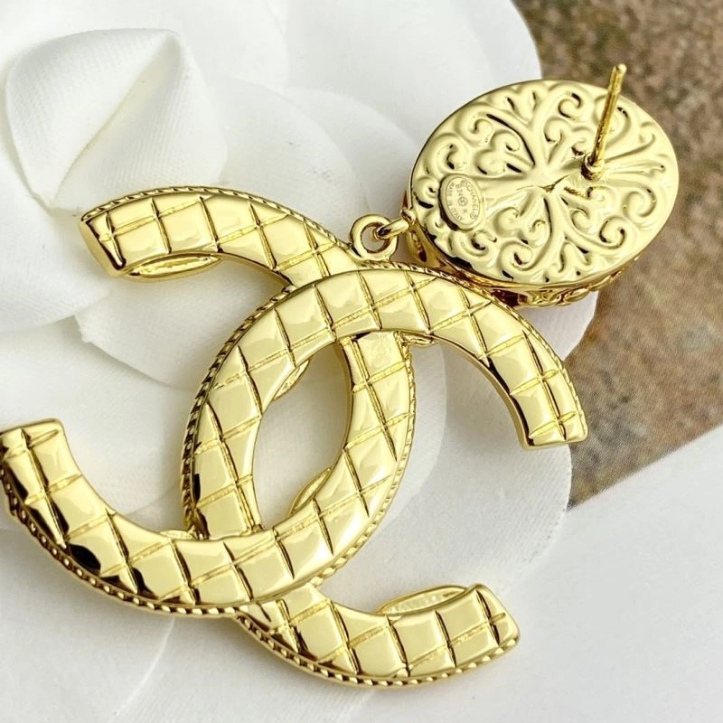 Versatile Chanel Earrings 224837