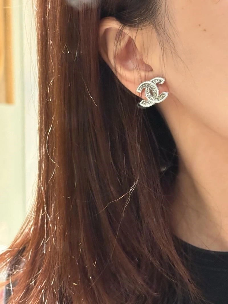 Seasonal Chanel Earrings 224793