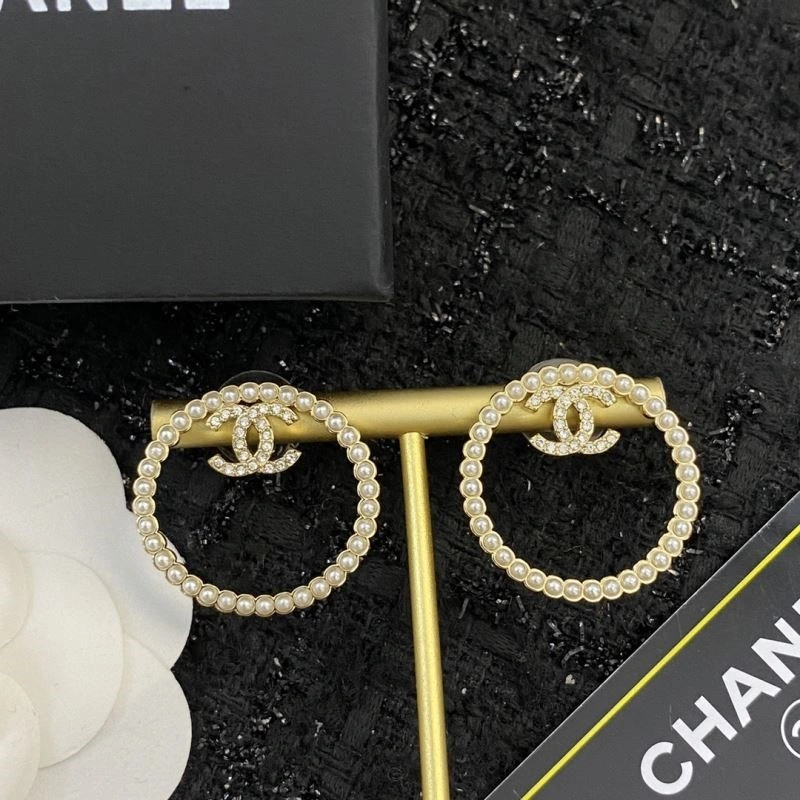 Popular Chanel Earrings 224769