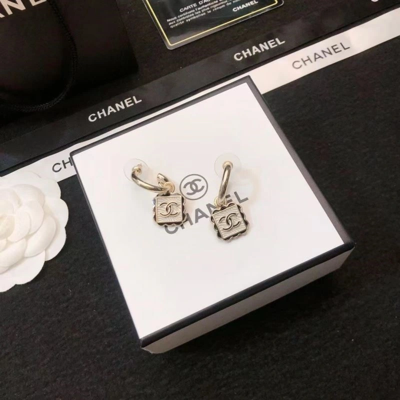 TechFriendly Chanel Earrings 224767