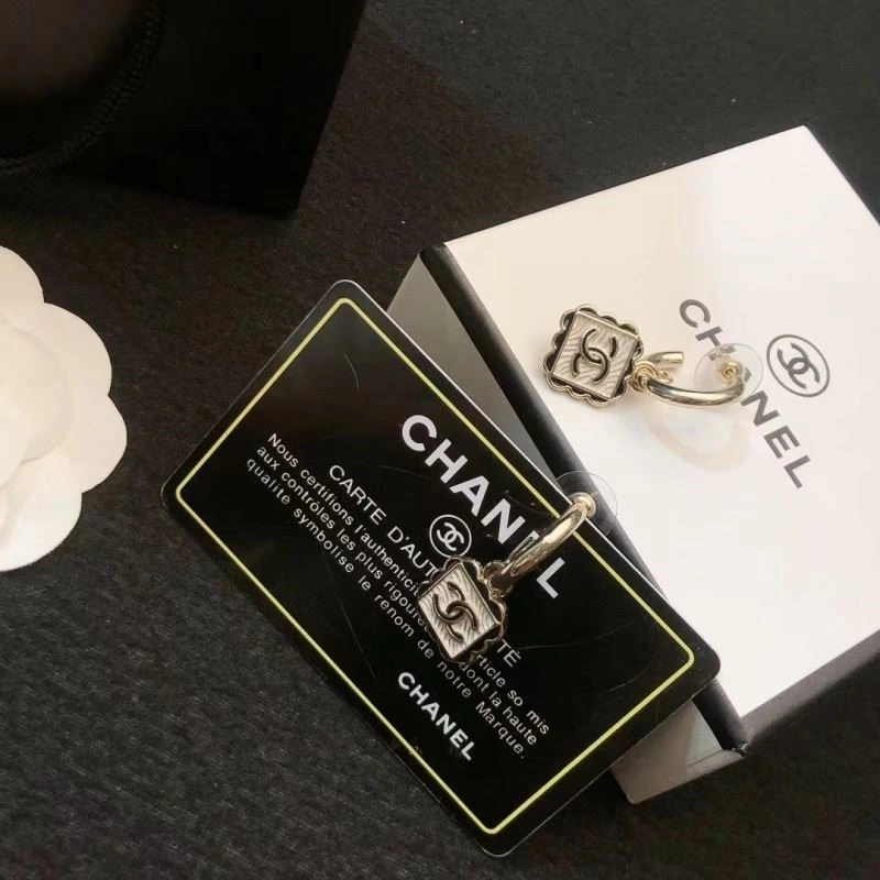 TechFriendly Chanel Earrings 224767