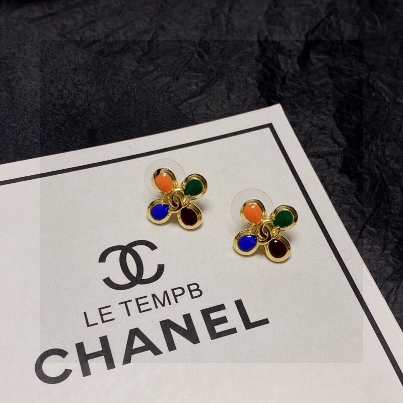 Unisex Chanel Earrings 224308
