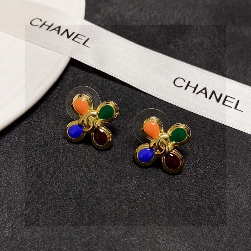 Unisex Chanel Earrings 224308