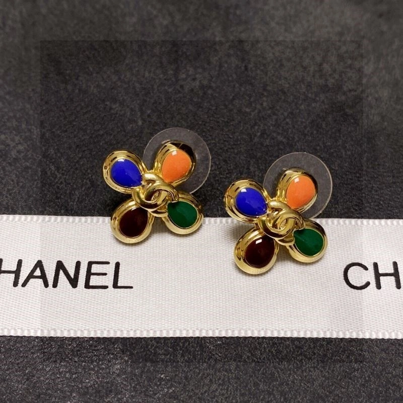 Unisex Chanel Earrings 224308