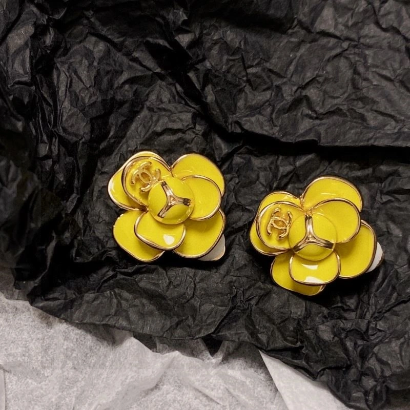 Chanel Earrings FashionForward 224303
