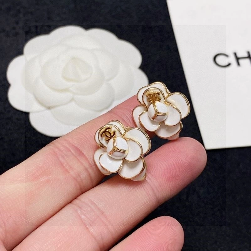 Versatile Chanel Earrings 224299