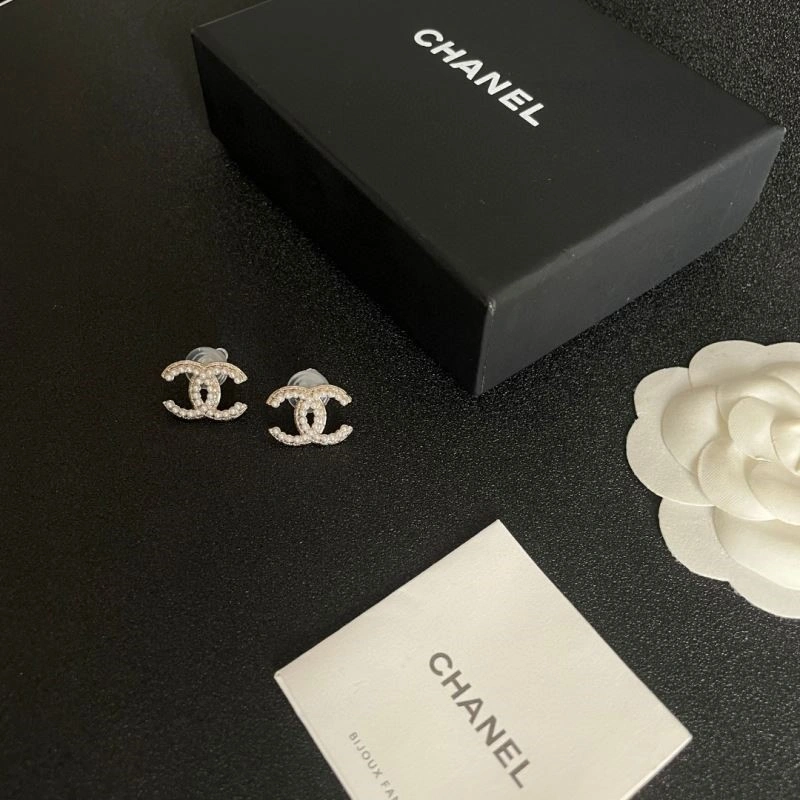 Chanel Earrings StreetReady 224301