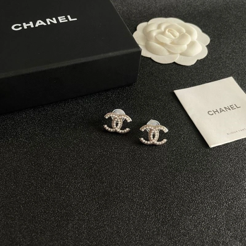 Chanel Earrings StreetReady 224301