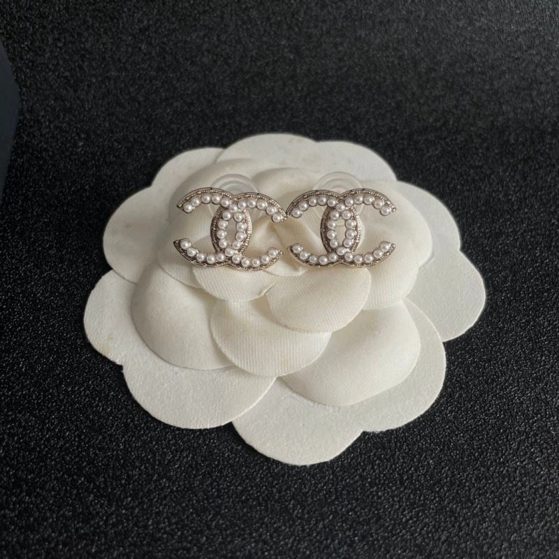 Chanel Earrings StreetReady 224301