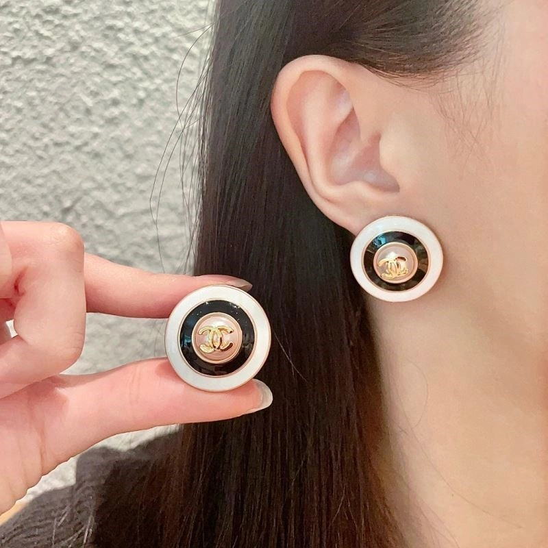 SunProtective Chanel Earrings 224300