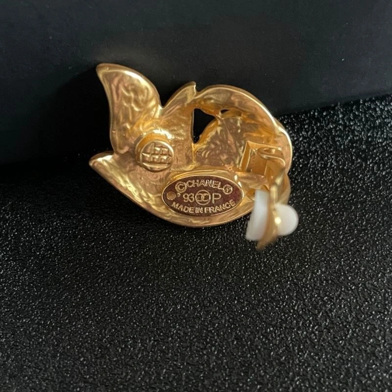 WrinkleFree Chanel Earrings 224335