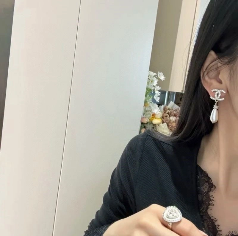 Chanel Earrings SunProtective 224285
