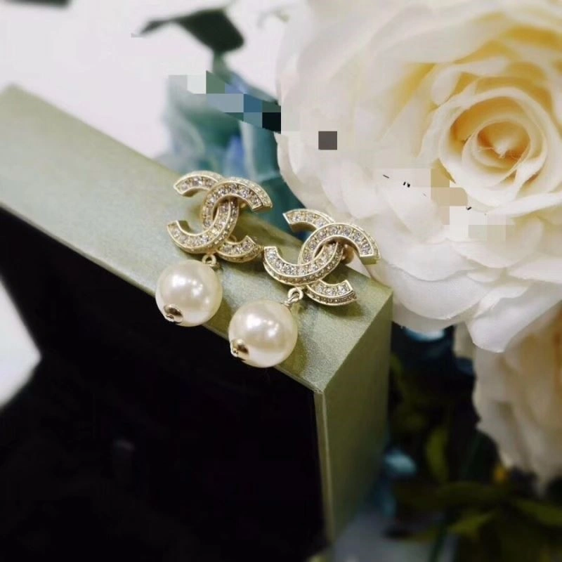 Chanel Earrings Trendsetting 224286