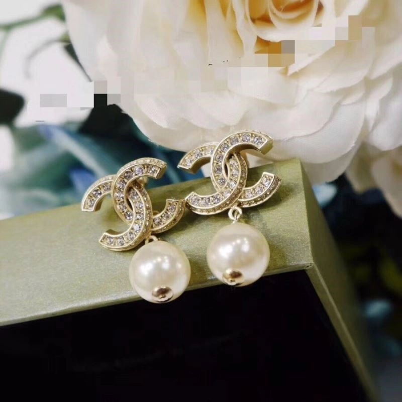 Chanel Earrings Trendsetting 224286