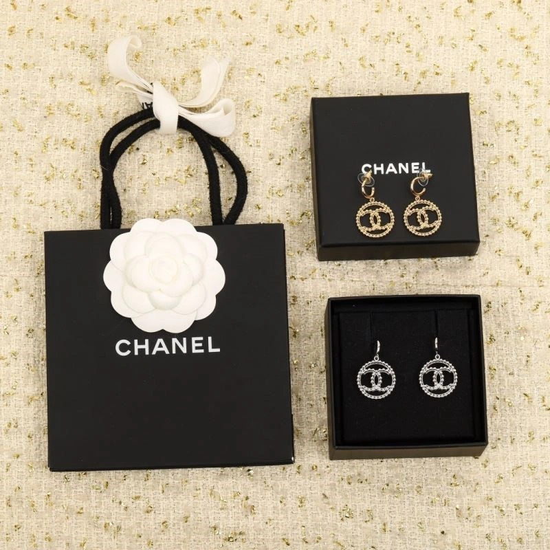 Chanel Earrings Practical 224324