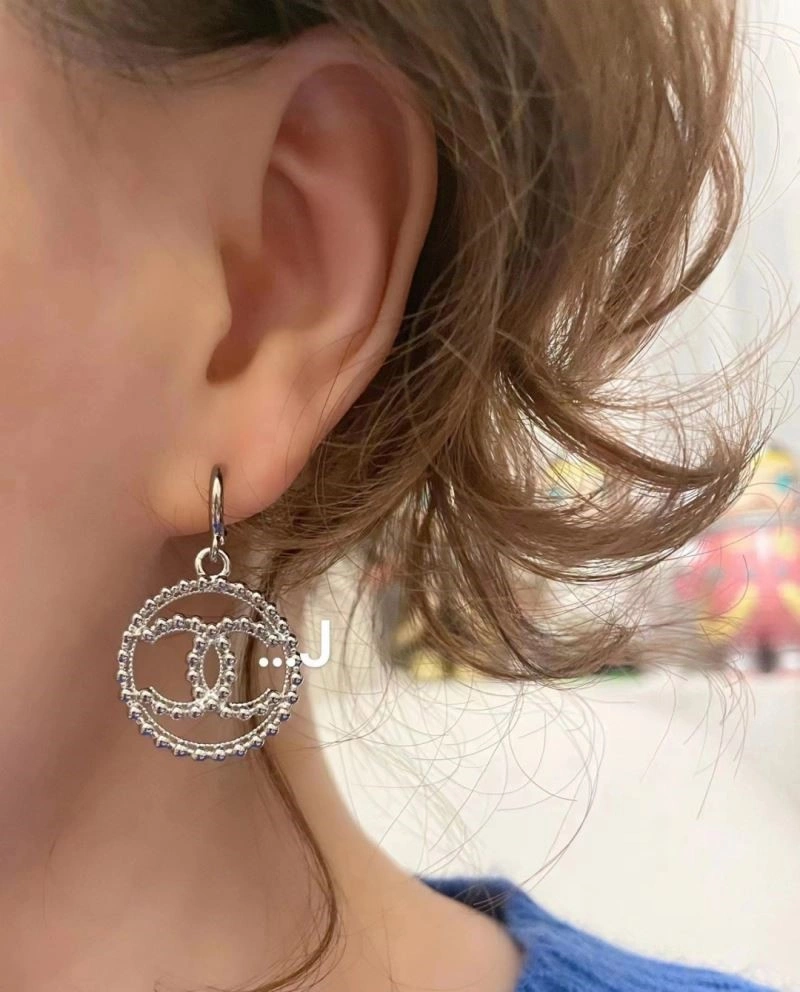 Chanel Earrings Practical 224324