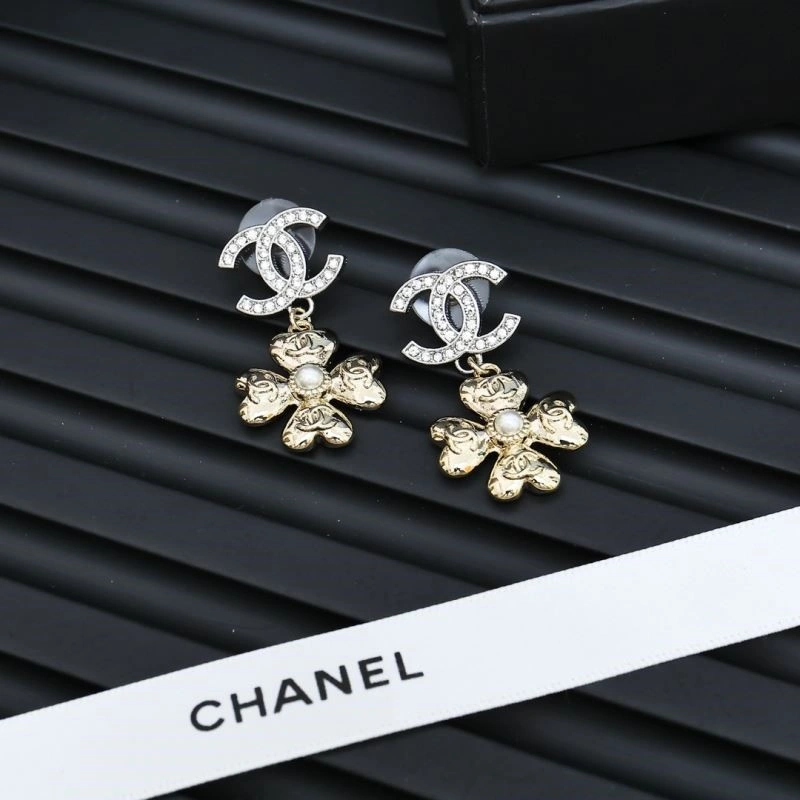 Chanel Earrings EasyCare 224273