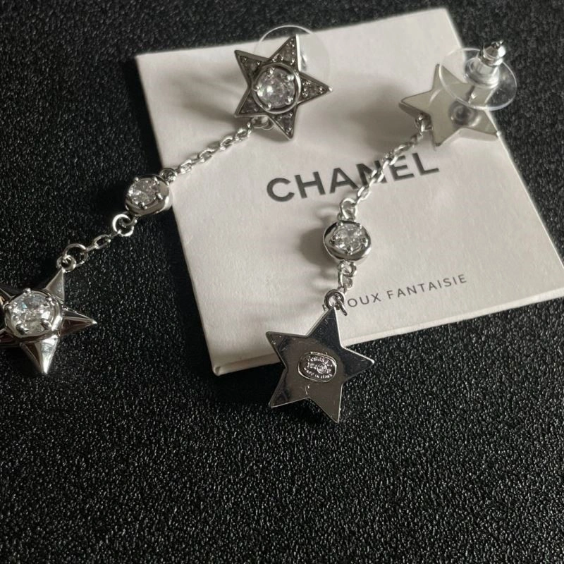 Chanel Earrings Lightweight 224267