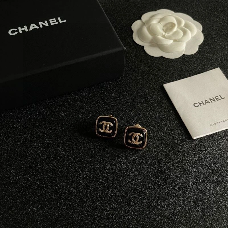 Premium Chanel Earrings 224279