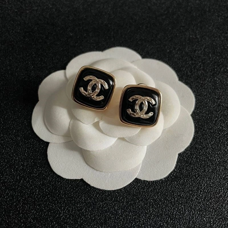 Premium Chanel Earrings 224279
