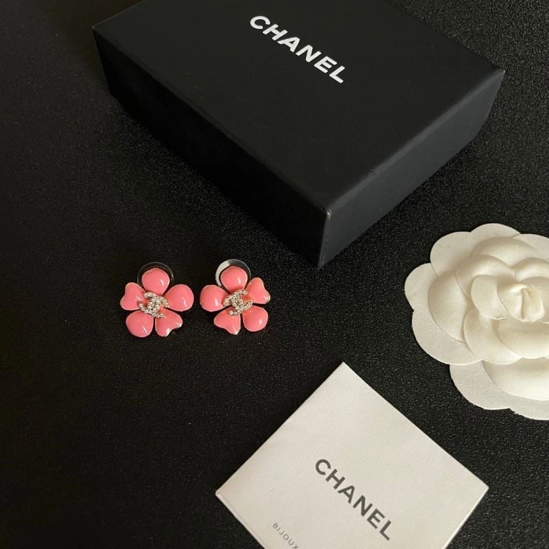 Premium Chanel Earrings 224258