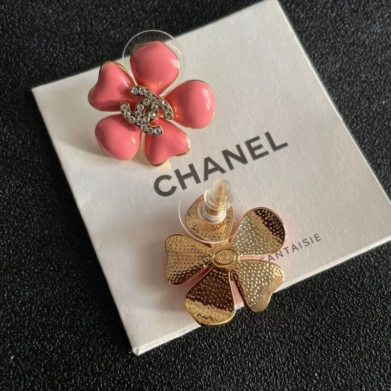 Premium Chanel Earrings 224258