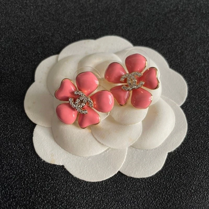 Premium Chanel Earrings 224258