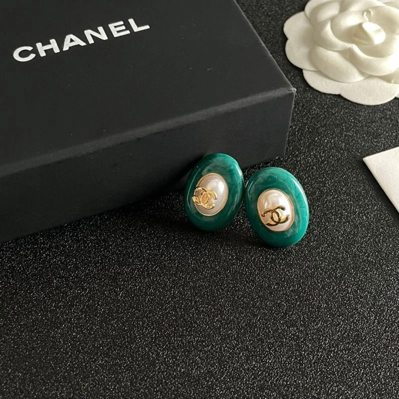 Affordable Chanel Earrings 224310