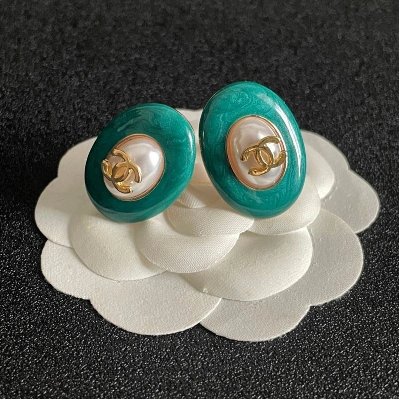 Affordable Chanel Earrings 224310