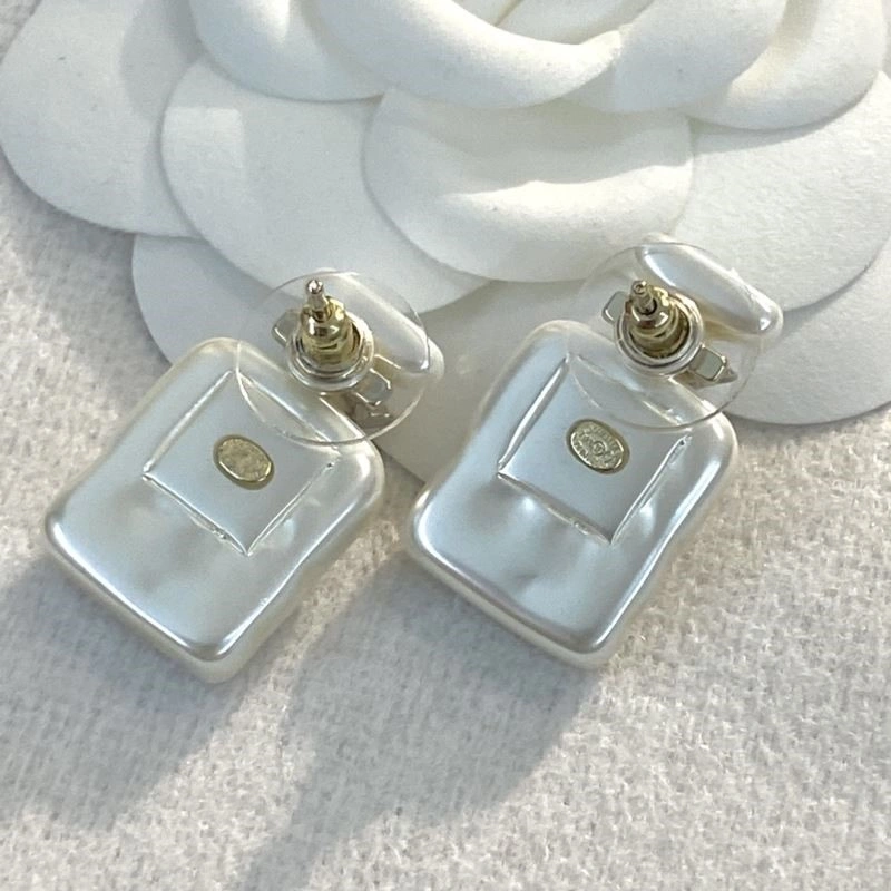 Resilient Chanel Earrings 224261