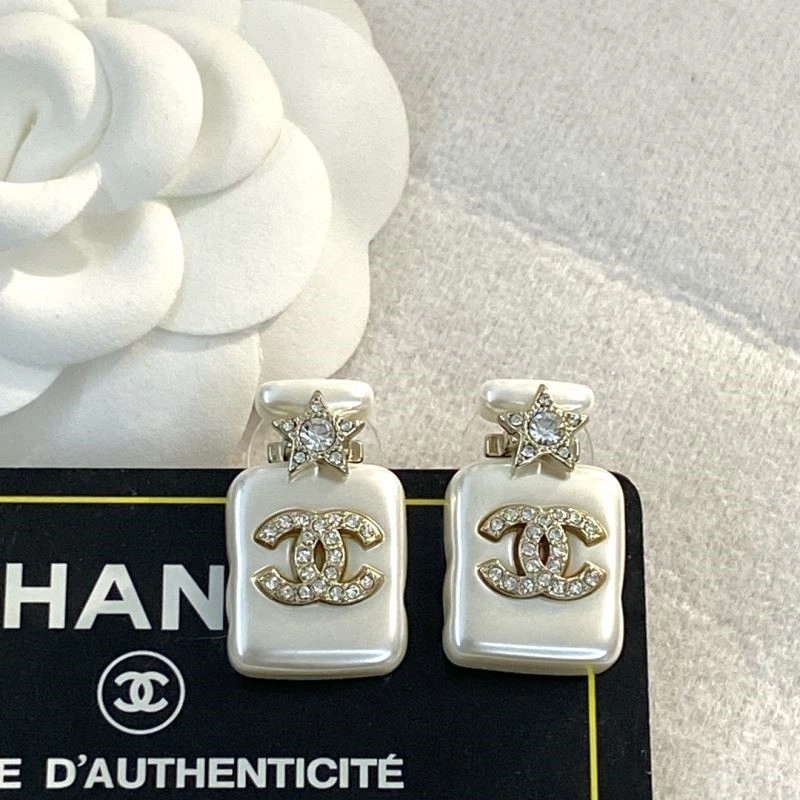 Resilient Chanel Earrings 224261