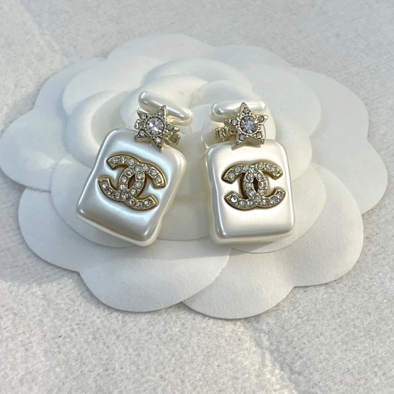 Resilient Chanel Earrings 224261