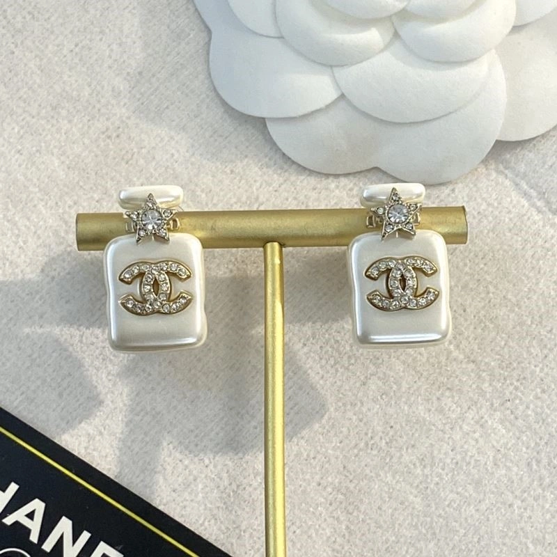 Resilient Chanel Earrings 224261