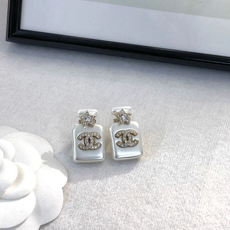Resilient Chanel Earrings 224261