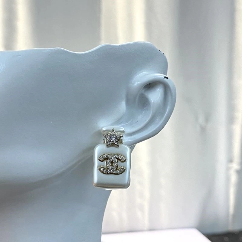 Resilient Chanel Earrings 224261