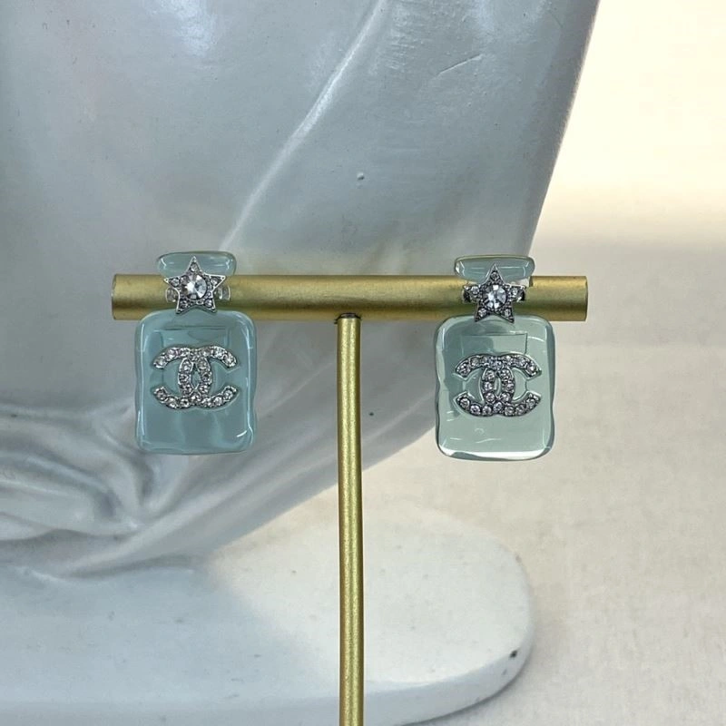 Chanel Earrings HighQuality 224260