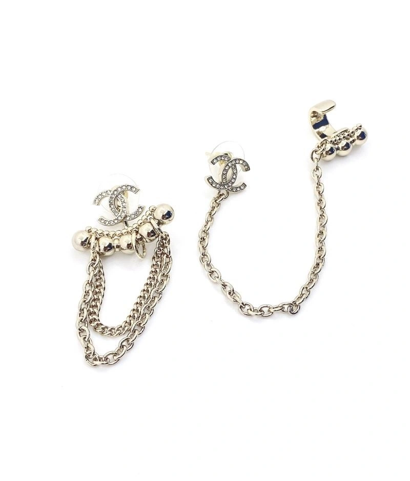 Vibrant Chanel Earrings 224253