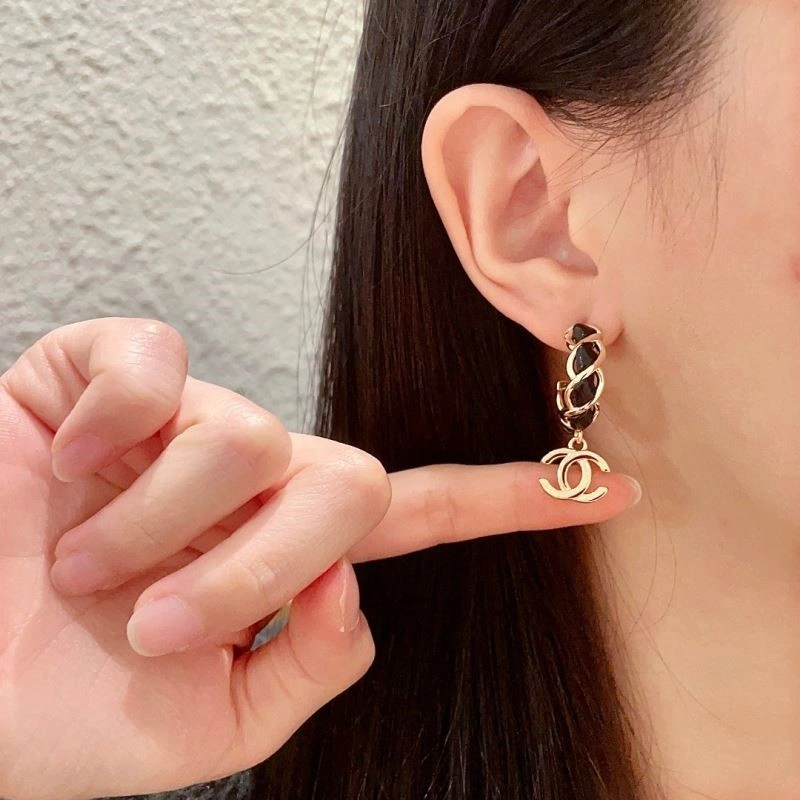 Youthful Chanel Earrings 224296