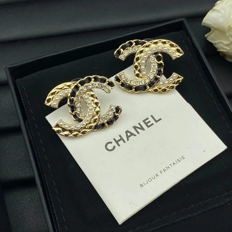 Chanel Earrings Effortless 224245